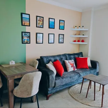 Apartment туристический комплекс в 300 метрах от моря Royal Life *